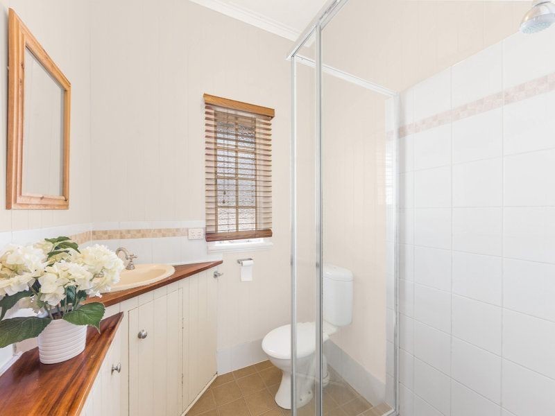 50 Railway Terrace, Dutton Park QLD 4102
