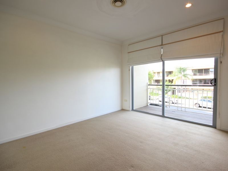 4/34 Days Avenue, Yeronga QLD 4104