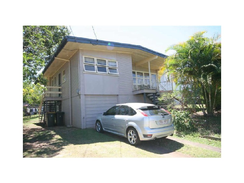 110 Fegen Drive, Moorooka QLD 4105