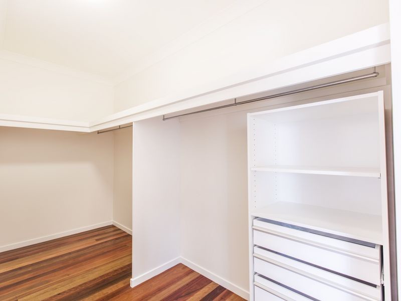 28 Weal Avenue, Tarragindi QLD 4121