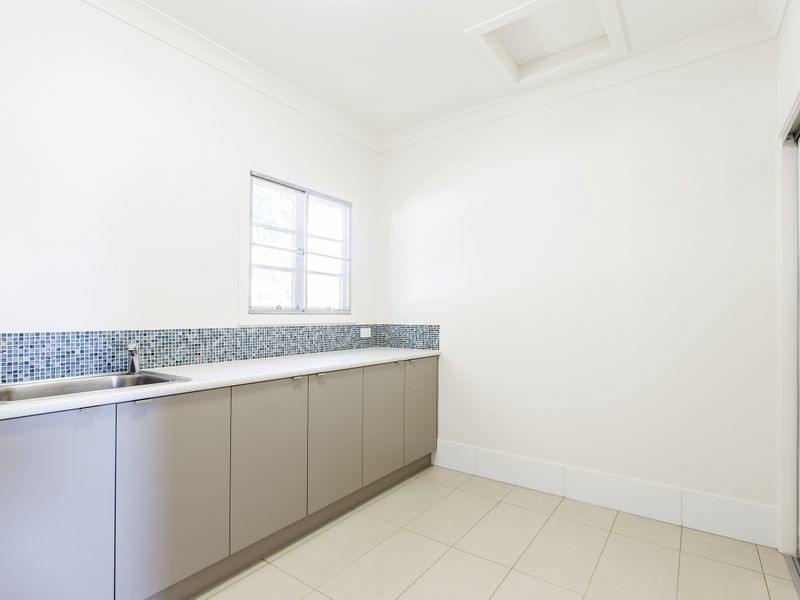 28 Weal Avenue, Tarragindi QLD 4121