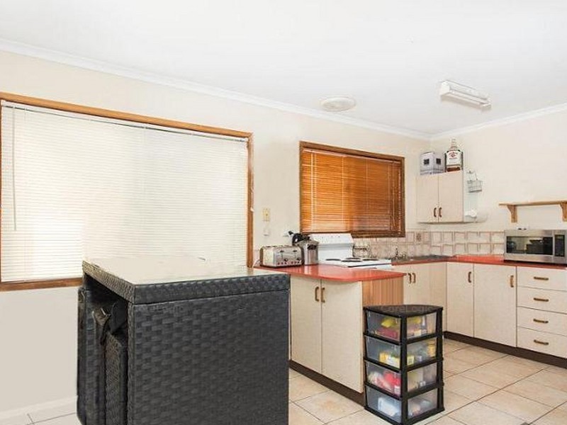 26 Park Lane, Yeerongpilly QLD 4105