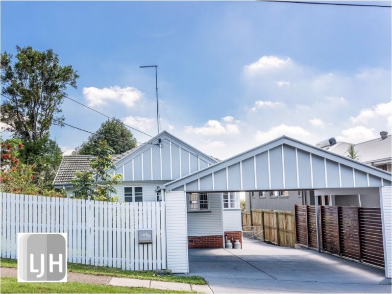 22 Andrew Avenue, Tarragindi QLD 4121