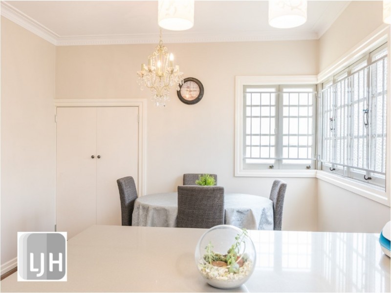 22 Andrew Avenue, Tarragindi QLD 4121