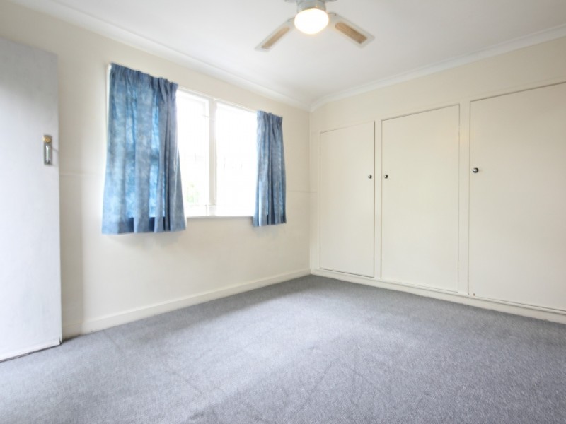 2/11 Louis Street, Annerley QLD 4103