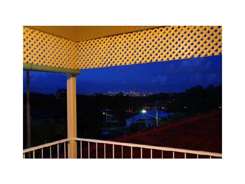 14 Mayheck Street, Tarragindi QLD 4121