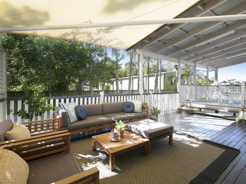 50 Livingstone Street, Yeerongpilly QLD 4105