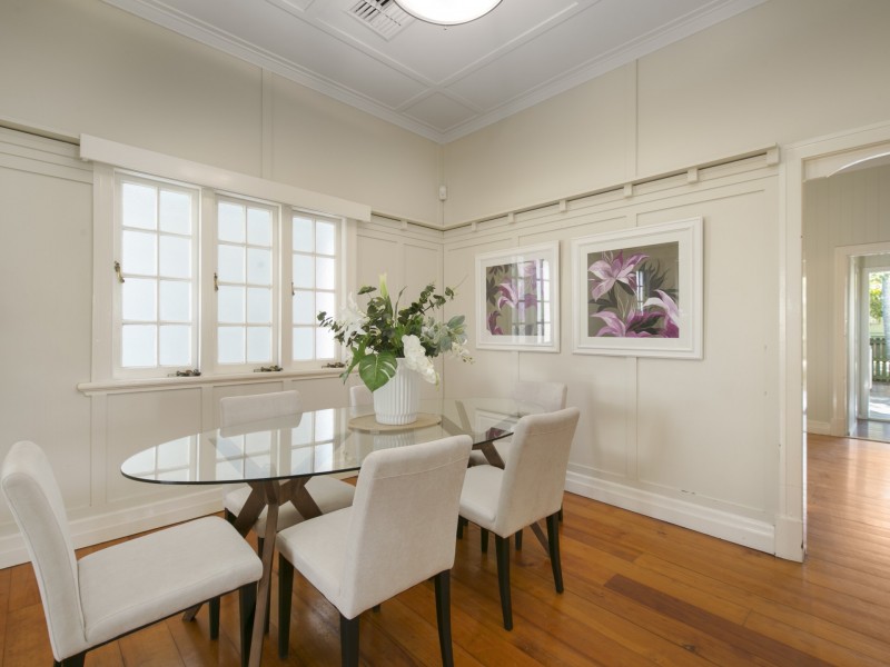 50 Livingstone Street, Yeerongpilly QLD 4105