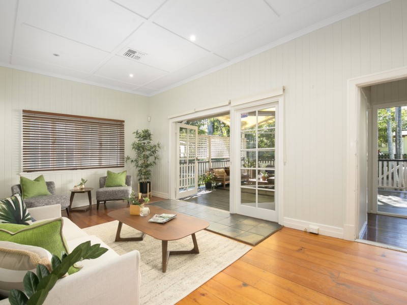 50 Livingstone Street, Yeerongpilly QLD 4105