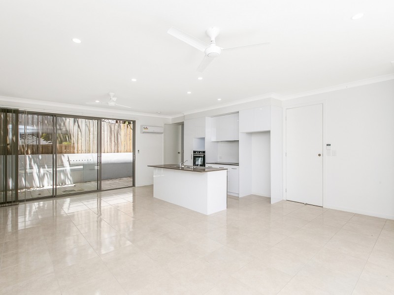 52 Dora Street, Moorooka QLD 4105