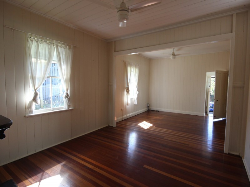 56 Lochaber Street, Dutton Park QLD 4102