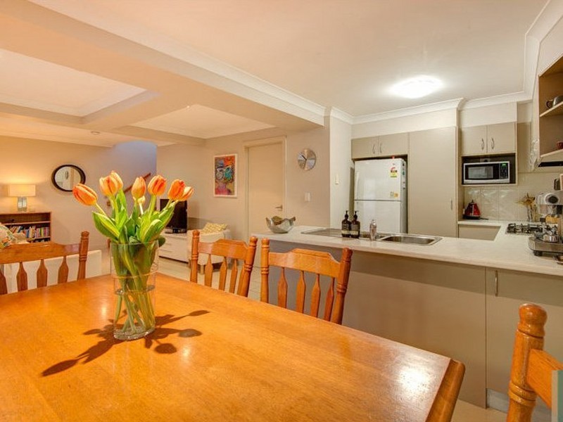 1/15 Clara Street, Annerley QLD 4103