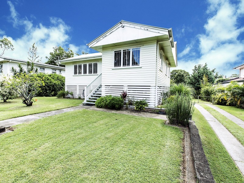 6 Yvonne Street, Yeronga QLD 4104