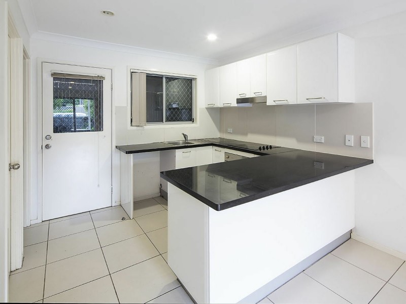 4/1 Victoria Street, Fairfield QLD 4103