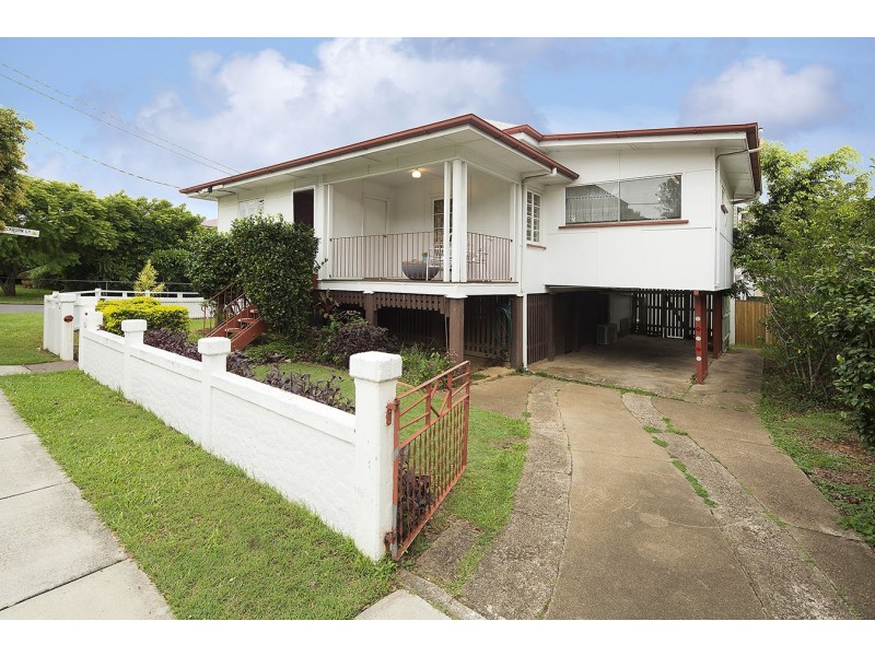 15 Holmes Street, Moorooka QLD 4105
