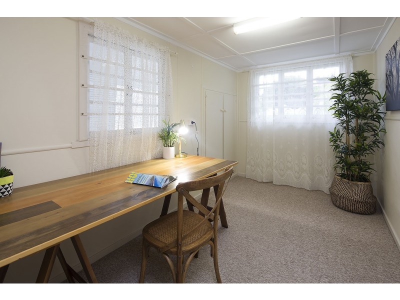 15 Holmes Street, Moorooka QLD 4105