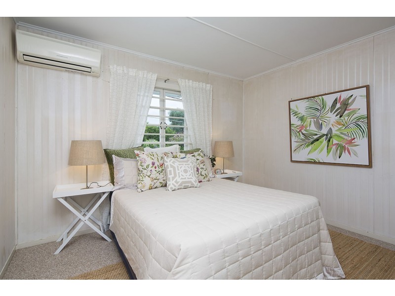 15 Holmes Street, Moorooka QLD 4105