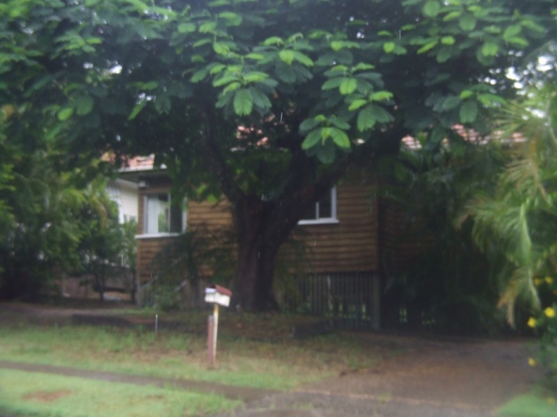 170 Hyde Road, Yeronga QLD 4104