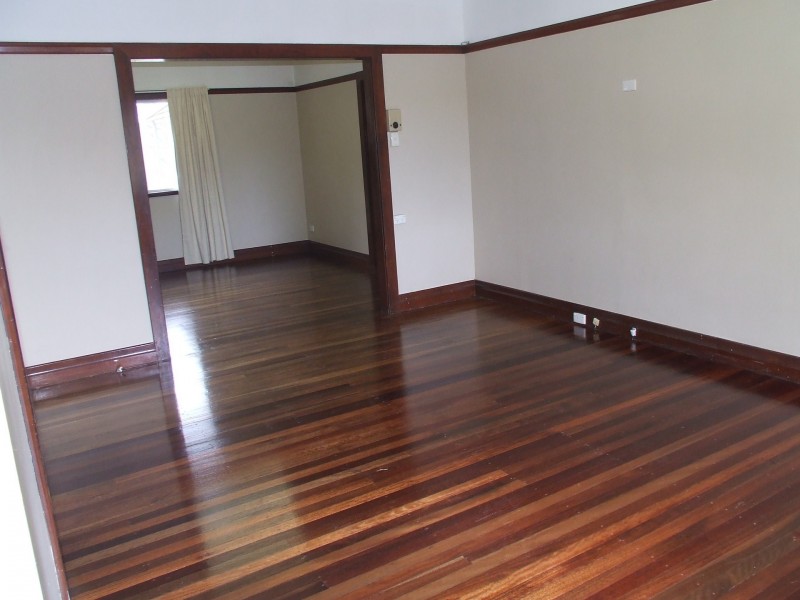 170 Hyde Road, Yeronga QLD 4104