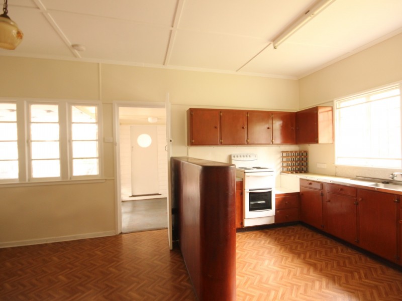 7 Albemarle Street, Yeerongpilly QLD 4105