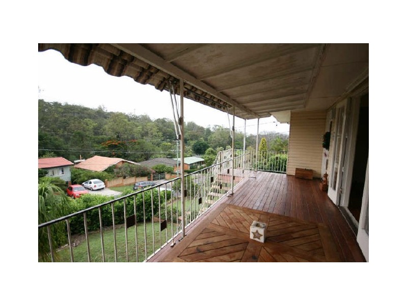 75 Barmore Street, Tarragindi QLD 4121