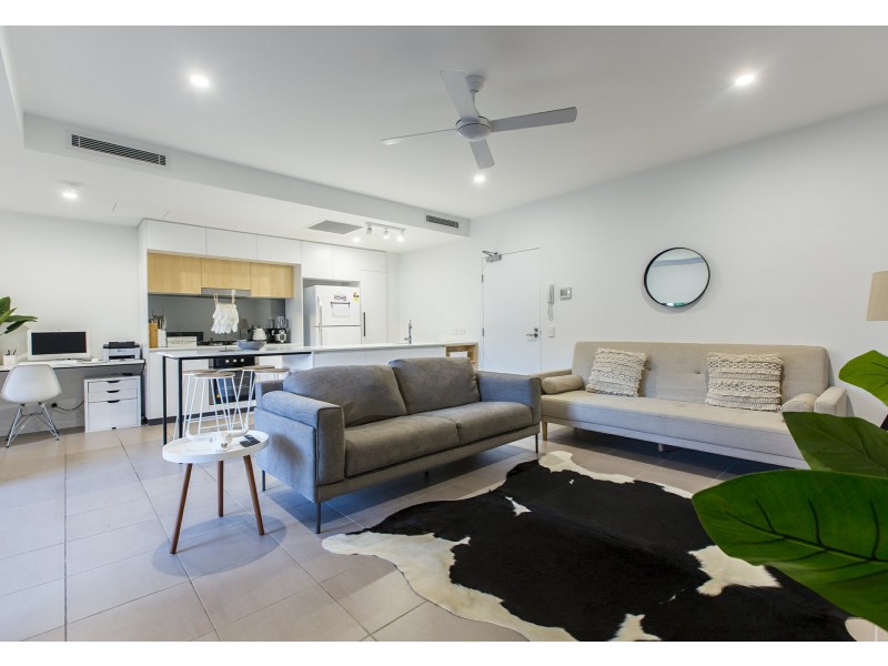 52 Grantson Street, Windsor QLD 4030