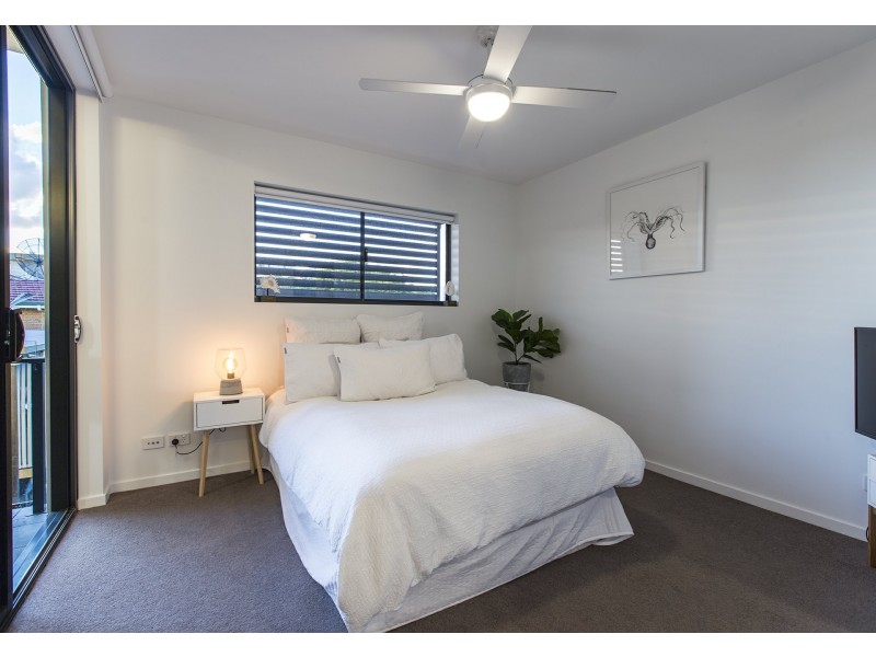 52 Grantson Street, Windsor QLD 4030