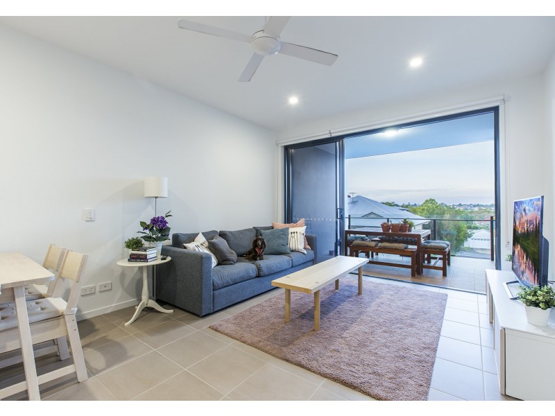 52 Grantson Street, Windsor QLD 4030