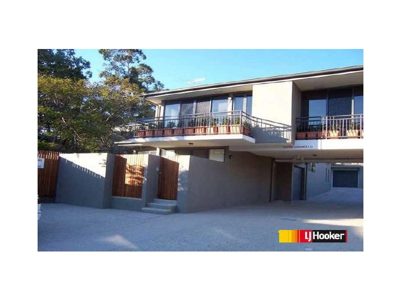 1/127 Ekibin Road, Annerley QLD 4103