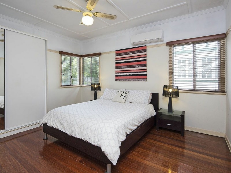 21 Koala Road, Moorooka QLD 4105