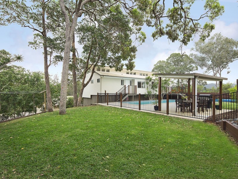 27 Kiriwina Street, Fig Tree Pocket QLD 4069