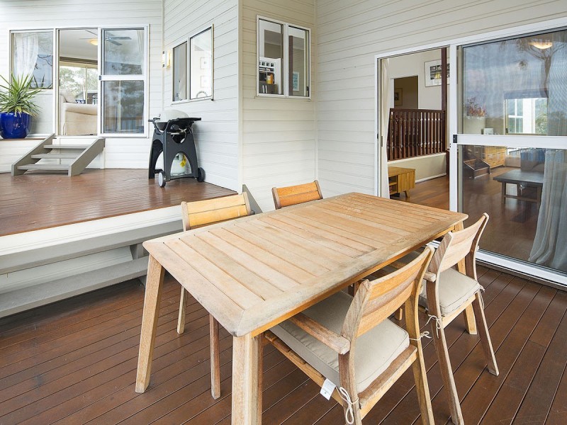 27 Kiriwina Street, Fig Tree Pocket QLD 4069