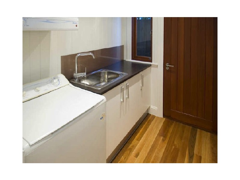 66 Fairfield Road, Fairfield QLD 4103