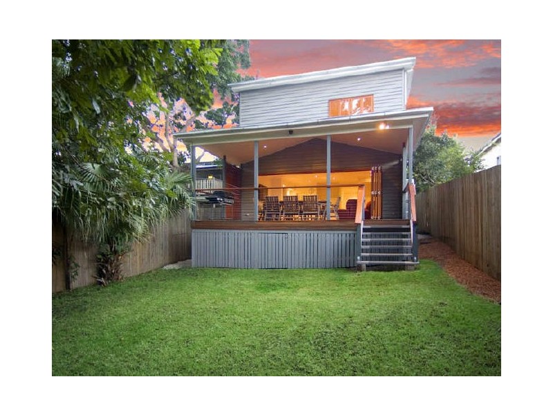 66 Fairfield Road, Fairfield QLD 4103