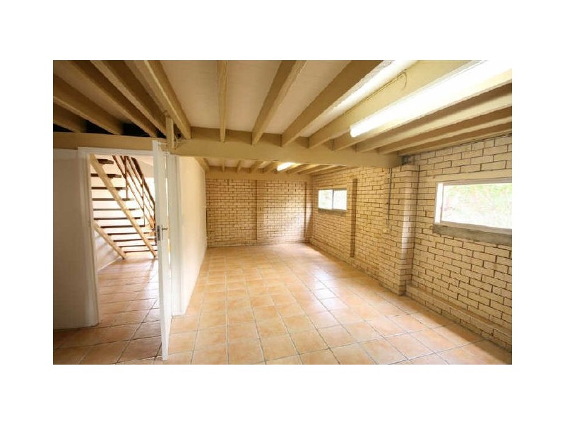 7 Grounds Street, Yeronga QLD 4104