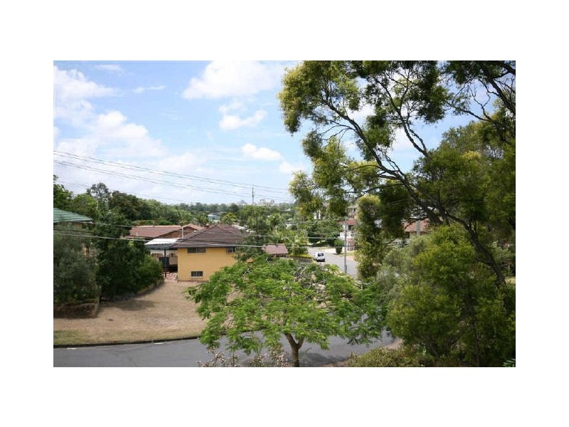 7 Grounds Street, Yeronga QLD 4104