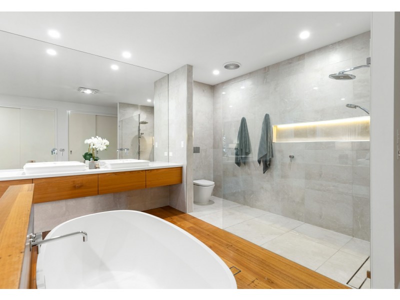 46 Ormadale Road, Yeronga QLD 4104