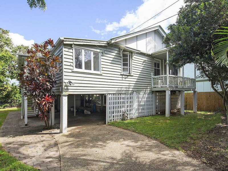 17 Glena Street, Fairfield QLD 4103
