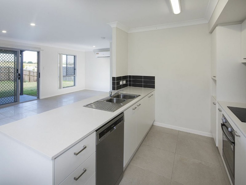 22 Ruben Court, Collingwood Park QLD 4301