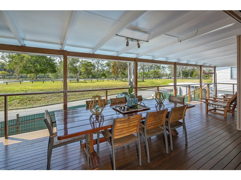 276 Brisbane Corso, Yeronga QLD 4104