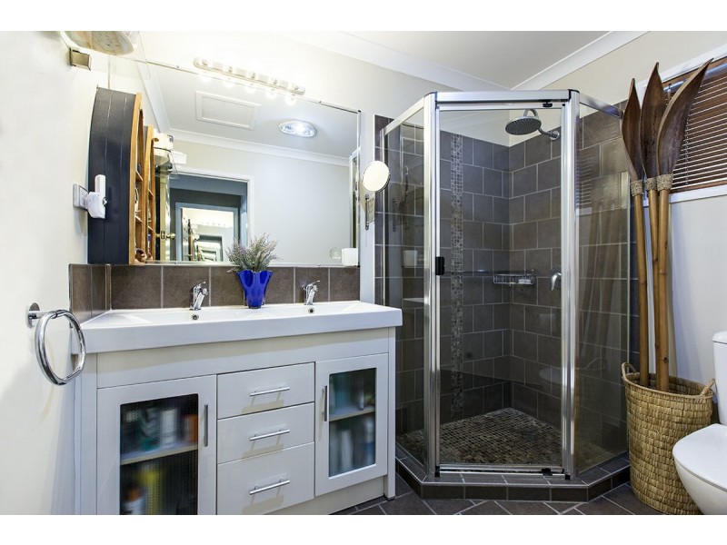 20 Ivymount Street, Nathan QLD 4111