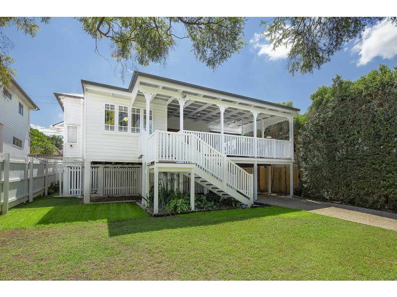 45 Livingstone Street, Yeerongpilly QLD 4105