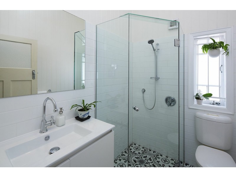 45 Livingstone Street, Yeerongpilly QLD 4105