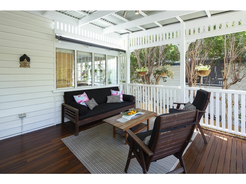 45 Livingstone Street, Yeerongpilly QLD 4105