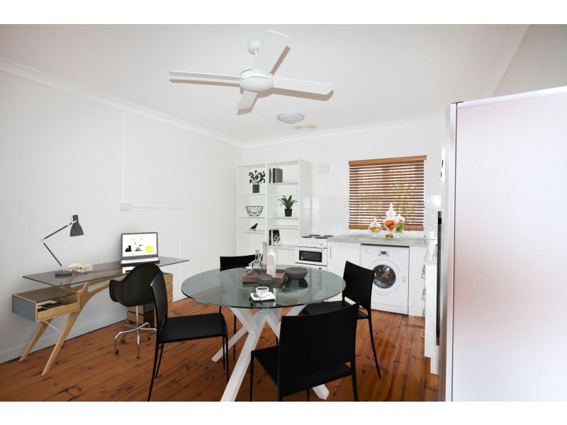 84 Brisbane Corso, Fairfield QLD 4103