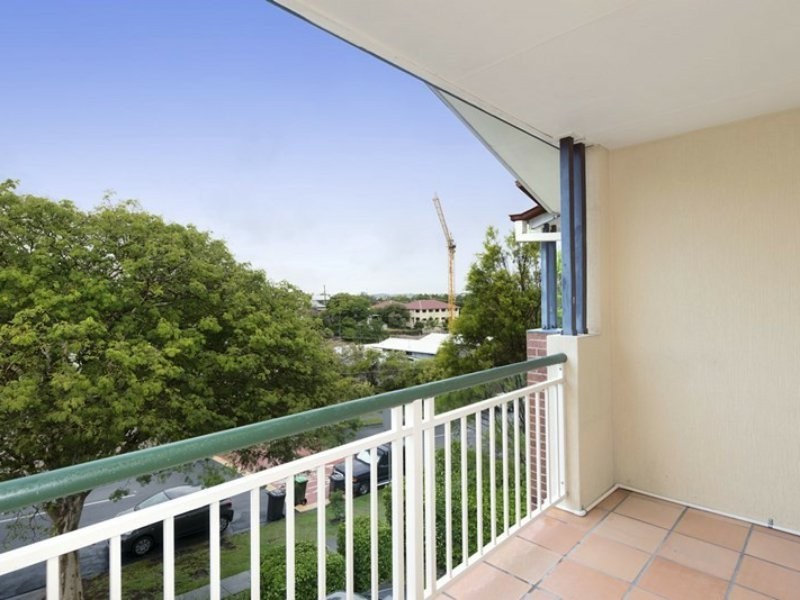 9/71 Waldheim Street, Annerley QLD 4103