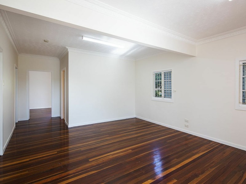 44 Gainsborough Street, Moorooka QLD 4105