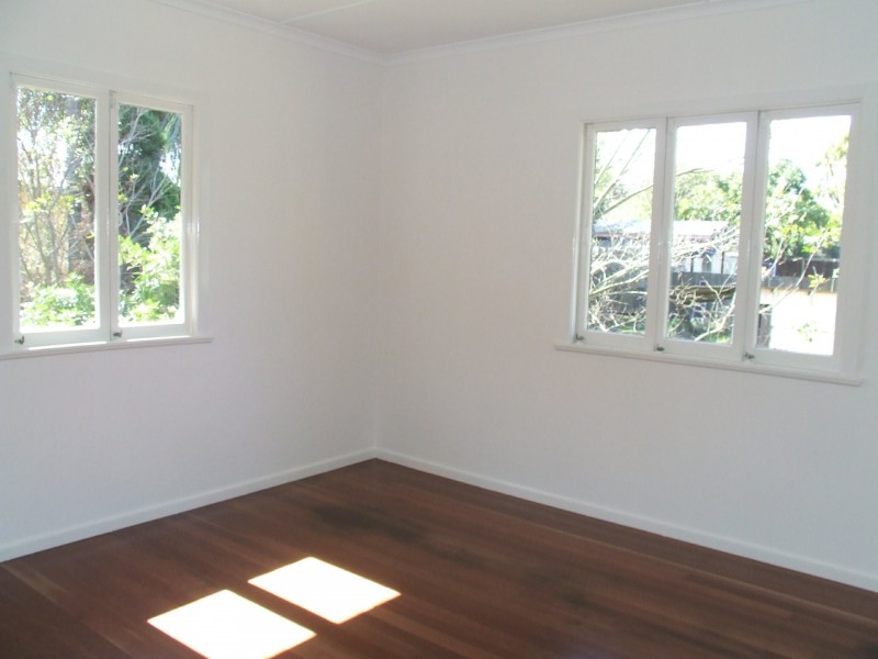 24 Darnley Street, Rocklea QLD 4106