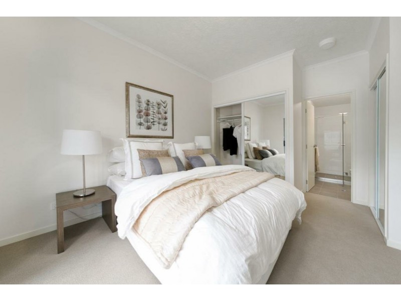 75/45 Regent Street, Woolloongabba QLD 4102