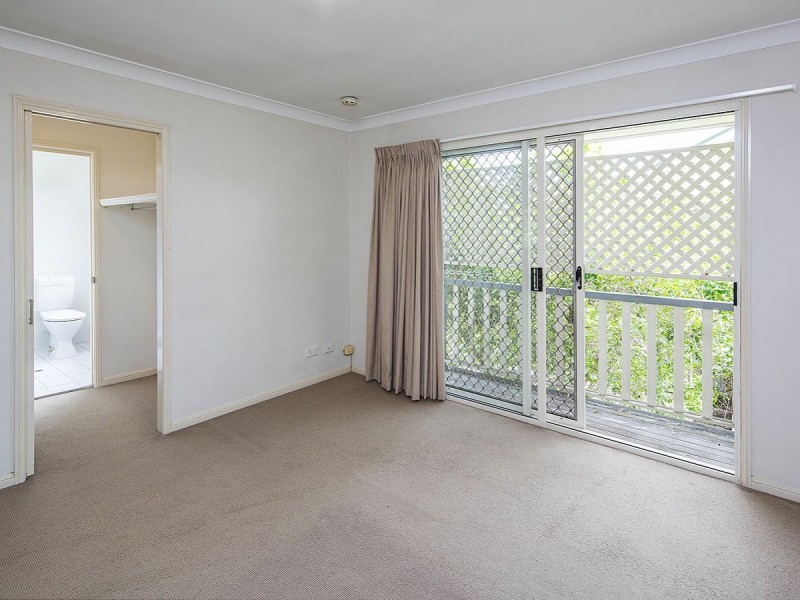 4/80 Mearns Street, Fairfield QLD 4103